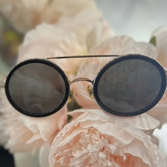Wildfox Black Round Sunglasses With Gradient Lenses 63-14-139mm display picture 1